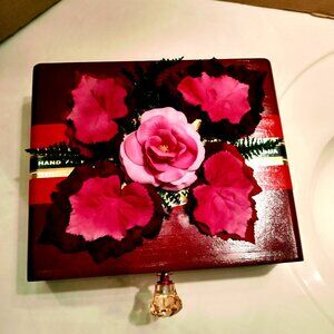 Suenos de Saundra Upcycled Perdomo Cedar Cigar Box, Home Decor /Storage